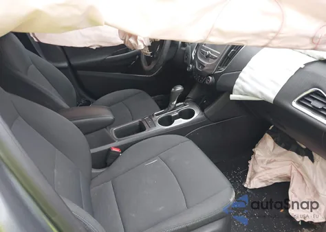 2018 Chevrolet Cruze Lt Auto z USA, uszkodzony, nr VIN 1G1BE5SM6J7168301